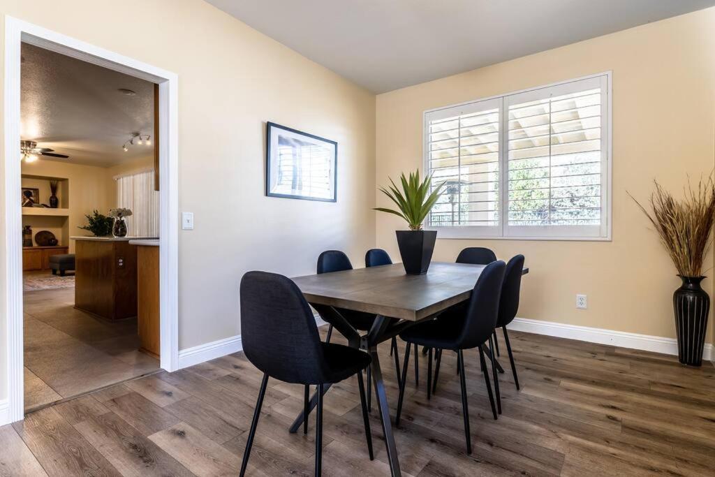 The Nest At Woodside: Lux La Getaway + Office/Spa Санта-Кларита Экстерьер фото