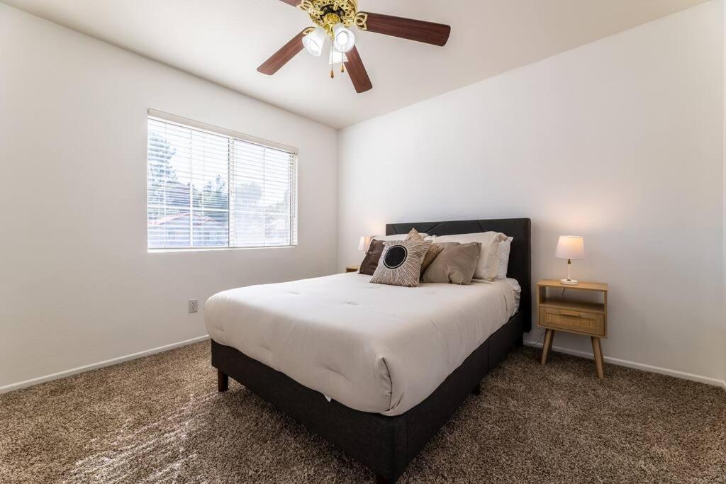 The Nest At Woodside: Lux La Getaway + Office/Spa Санта-Кларита Экстерьер фото